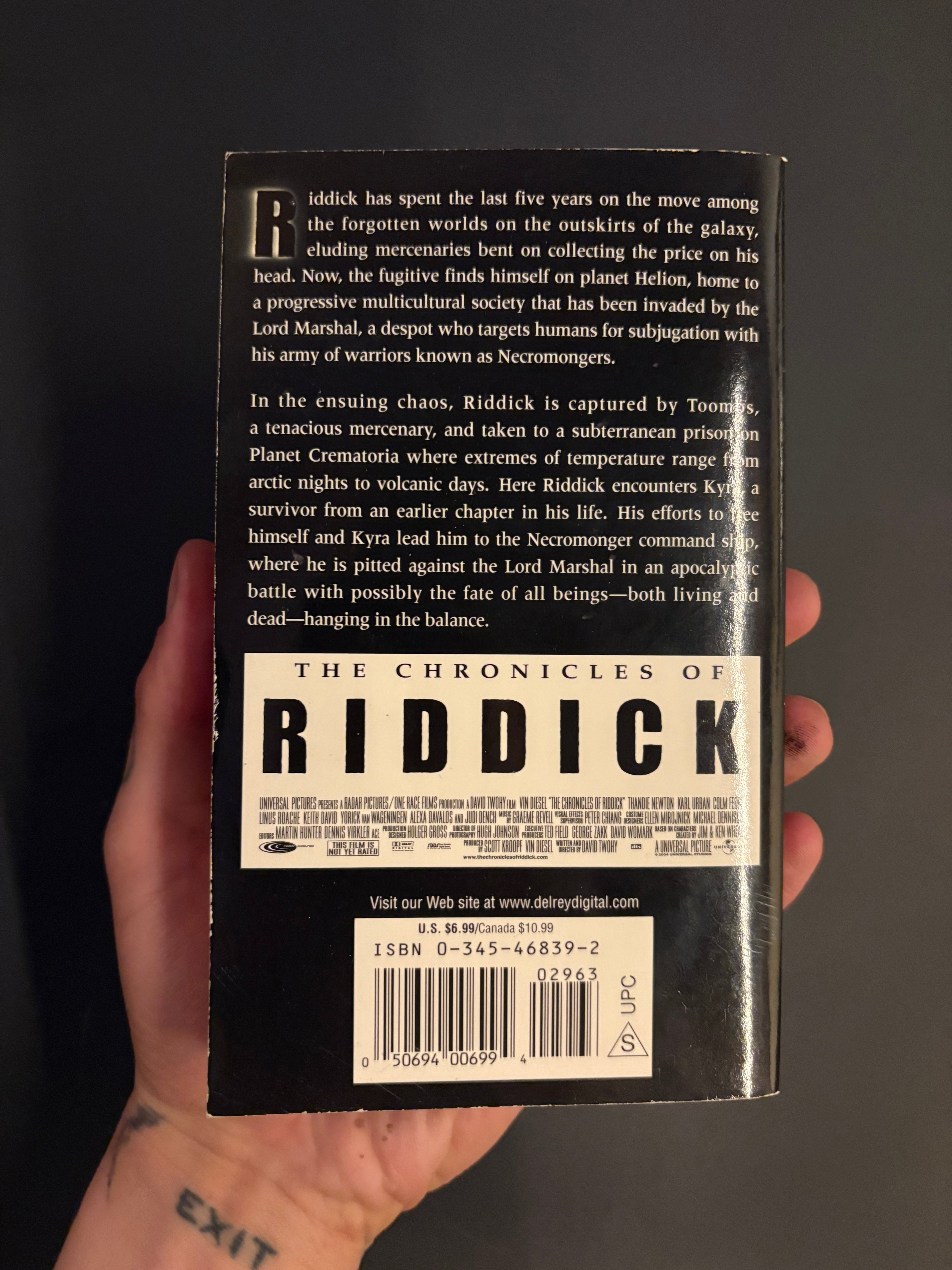 The Chronicles of Riddick © 2004 by Alan Dean Foster
