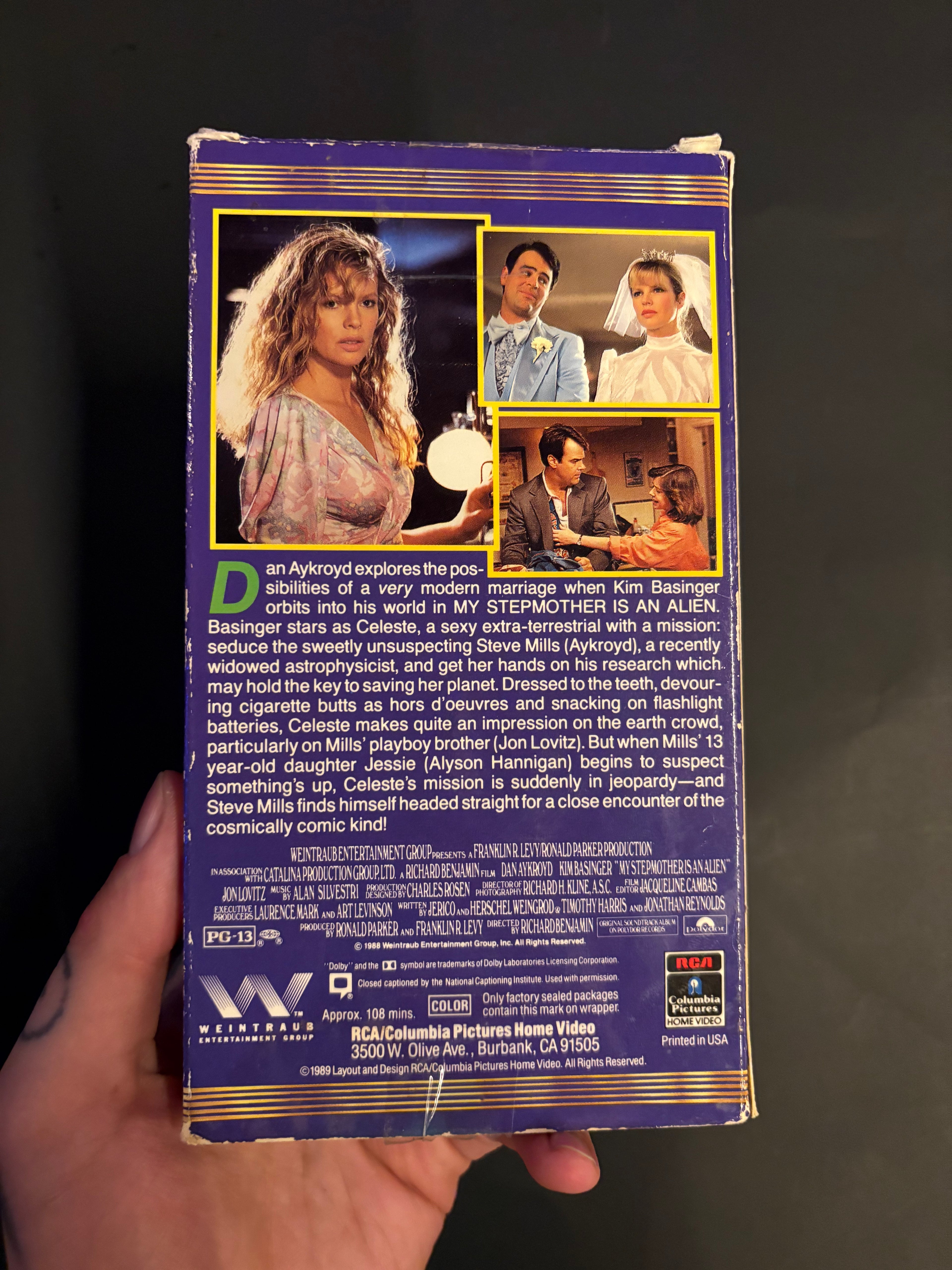 My Stepmother is an Alien (1988) VHS