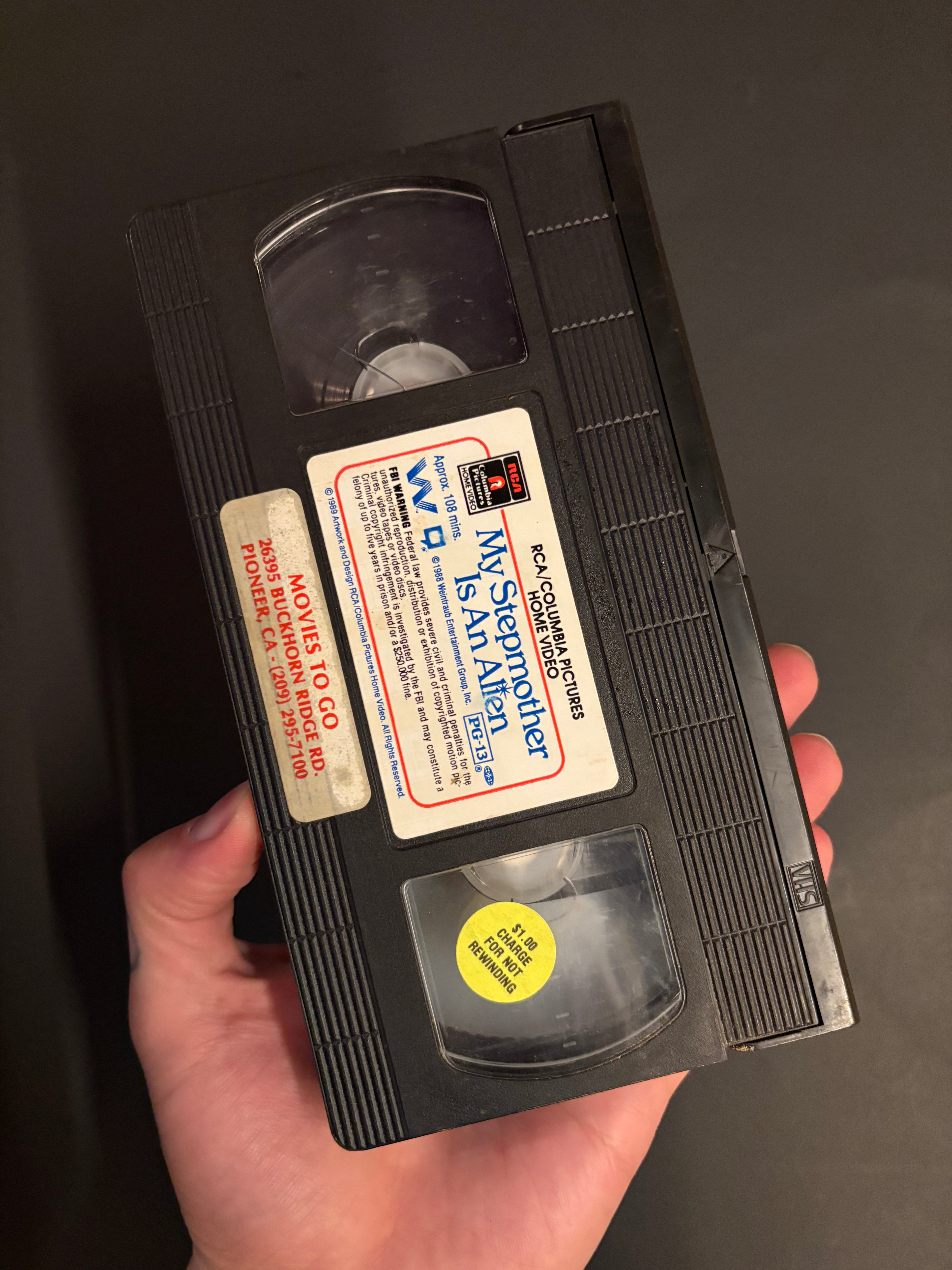 My Stepmother is an Alien (1988) VHS