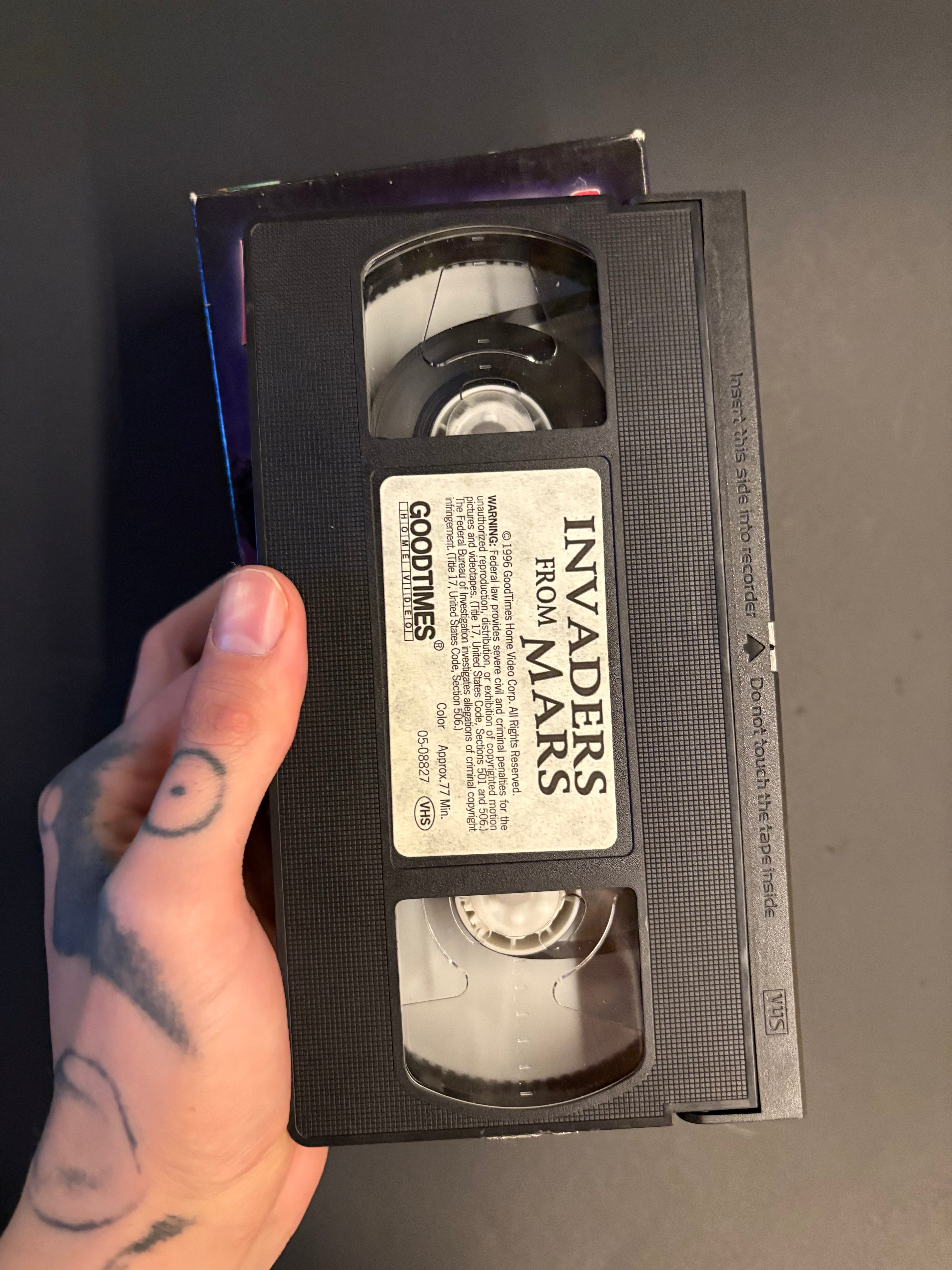 Invaders from Mars (1953) VHS