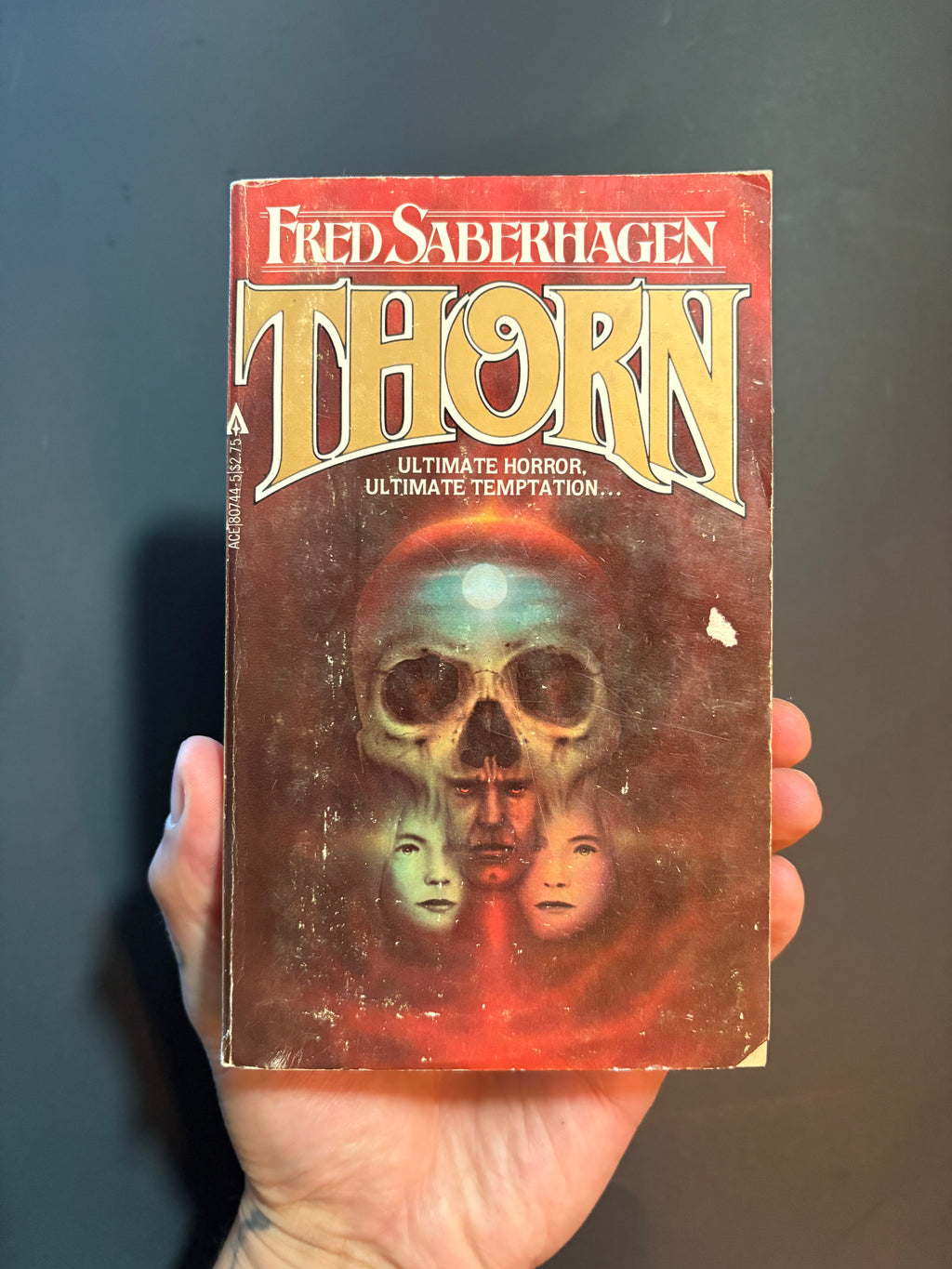 Thorn © 1980 by Fred Saberhagen